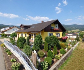 Charming Apartment in Gleissenberg near Forest