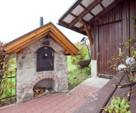 Inviting Apartment with Terrace, Garden, Barbecue, Deckchair