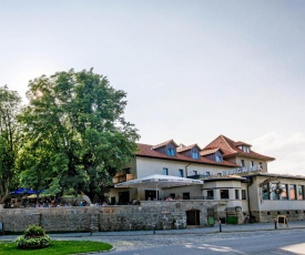 Bergwirt Hotel & Gasthof